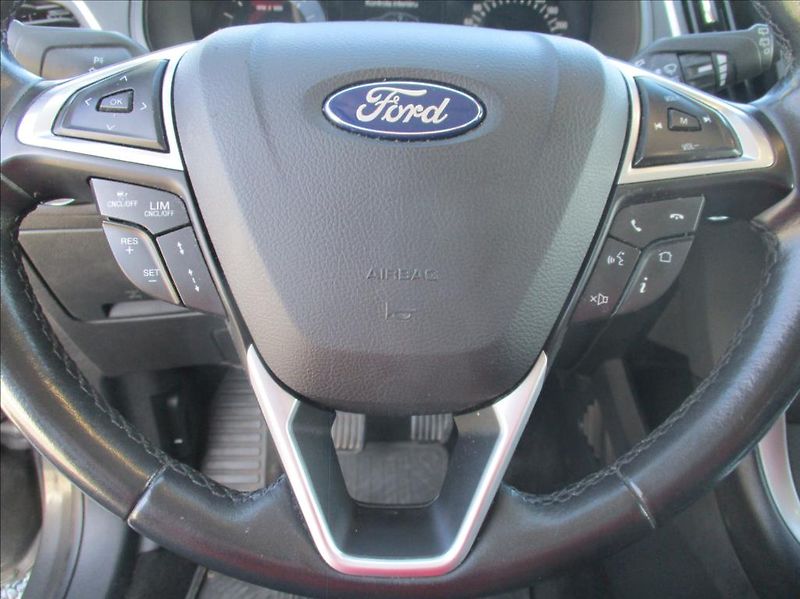 Ford S-MAX 2,0 TDCi, NAVI,serviska,tažné, - fotka 38 z 49