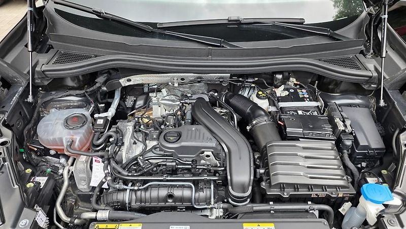 Volkswagen Tayron (2025) 1.5 eTSI 110 kW DSG7 7míst  - fotka 36 z 38