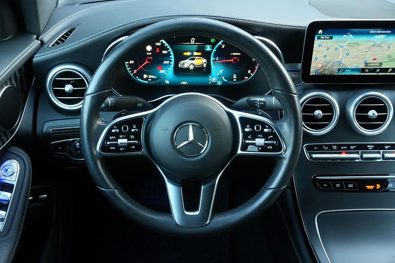 Mercedes-Benz GLC 220d, Vzduch, Ventilace,Záruka - fotka 15 z 41