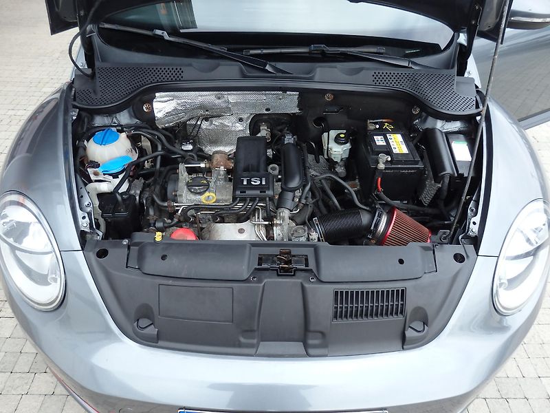 Volkswagen Beetle 1.2 TSI 77 kW DIGI. KLIMA, ASR - fotka 12 z 14