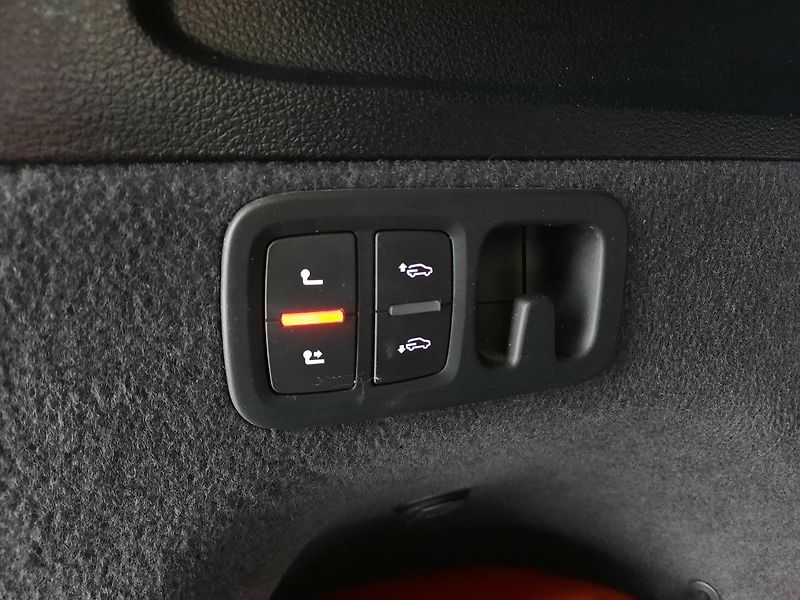 Audi SQ7 (2017) 4.0 TDI quattro (320kW/435k) T - fotka 26 z 30