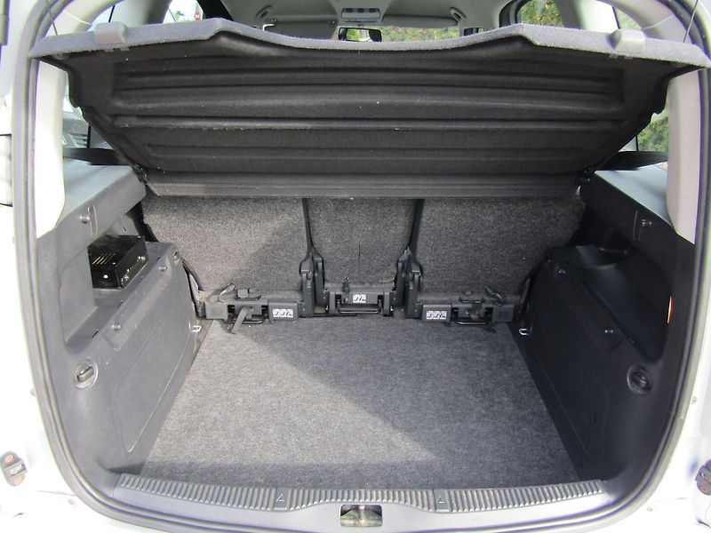 Škoda Roomster (2011) 1.6 TDI 66kW  BEZ KOROZE - fotka 22 z 34