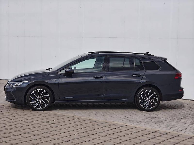 Volkswagen Golf Life 6G 1,0TSi - fotka 3 z 22