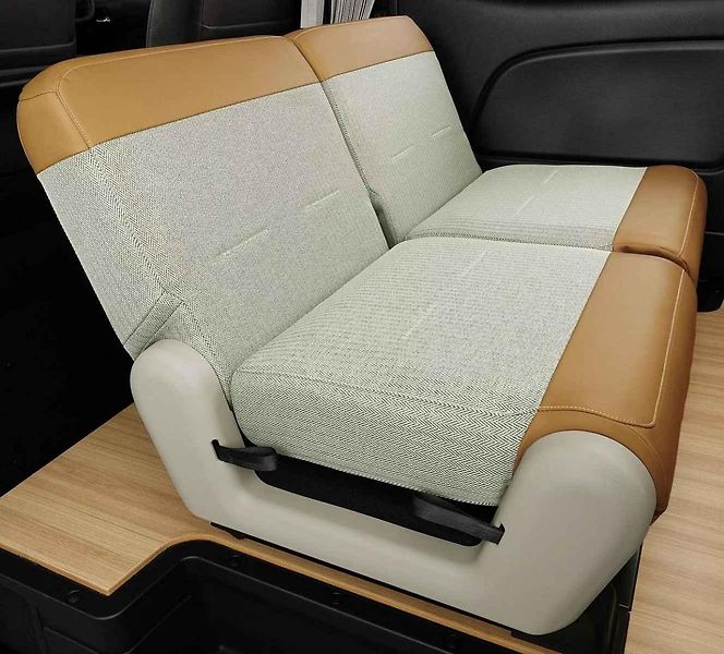 Nissan Caravan MyRoom