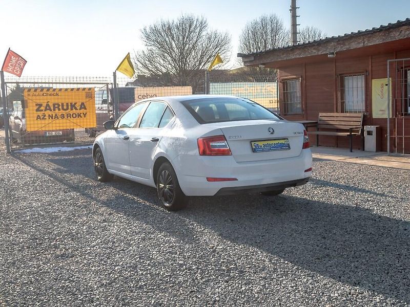 Škoda Octavia (2014) ČR 1.2TSI – 2x PNEU - fotka 7 z 38