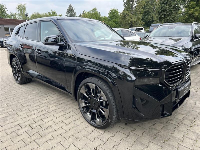 BMW XM 4.4 505Kw - fotografie inzerátu