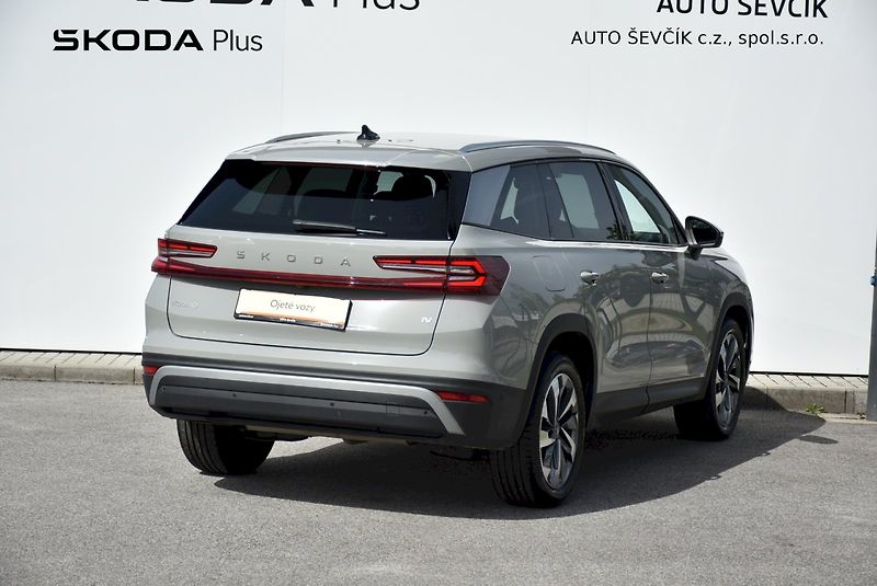Škoda Kodiaq (2025) iV PHEV 1.5 TSI 150kW - fotka 2 z 31