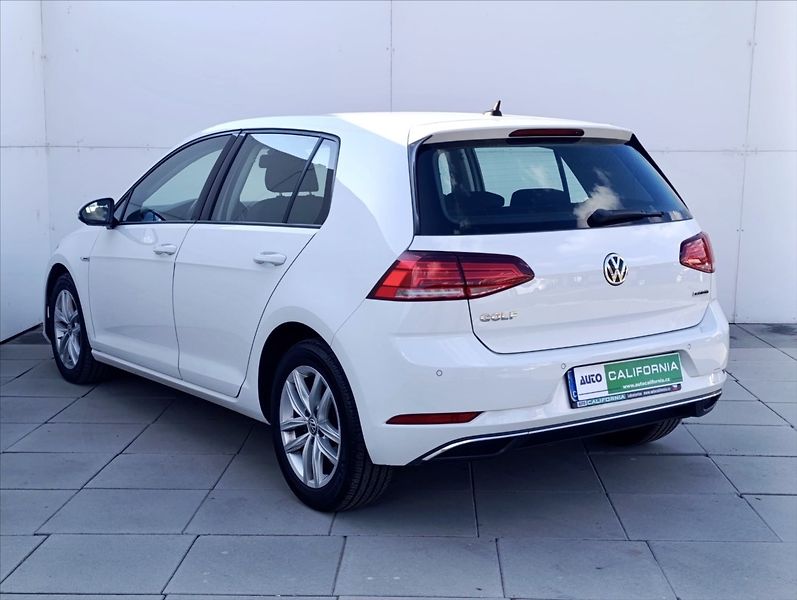 Volkswagen Golf 1,5 TGi  DSG Aut.klima ACC - fotka 10 z 33