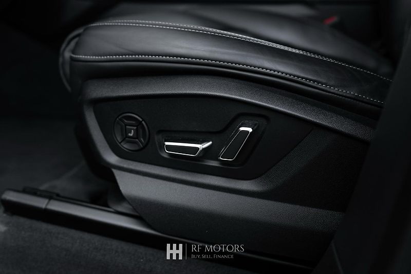 Audi SQ8 (2022) 4.0 TFSI 373kW quattro - fotka 27 z 44