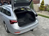 Škoda Octavia 2.0TDI 110kw 4x4 DSG + tažné z - náhled 45