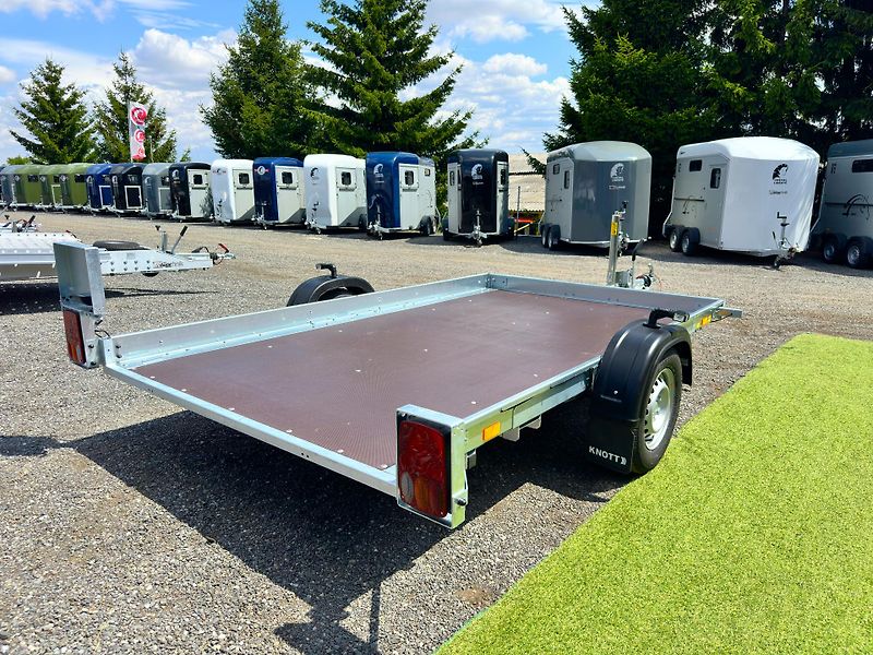 Debon (2026) Platform SF (310x180) 750 kg - fotka 5 z 23
