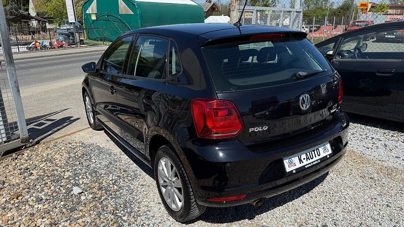 Volkswagen Polo (2014) 1.2TSi 66kW *Alu*Tažné*PDC* - fotka 6 z 23
