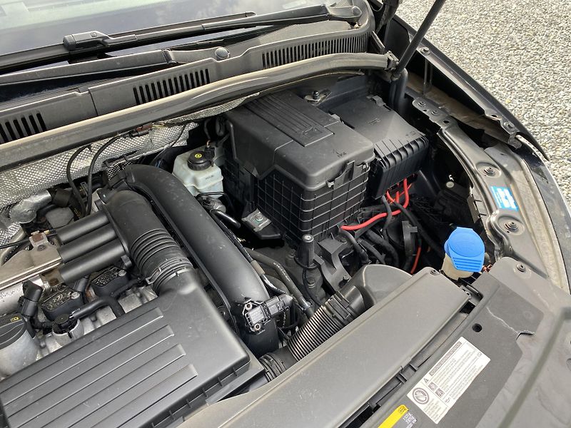 Volkswagen Sharan 1.4 TSI 110kW-7MÍST-NAVI-TAŽNÉ - fotka 38 z 39