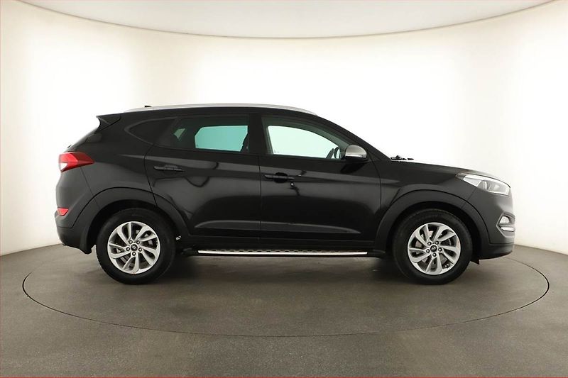 Hyundai Tucson (2017) 1.6 T-GDI, ČR,1.maj - fotka 6 z 14