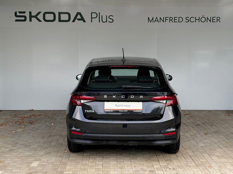 Škoda Fabia (2025) Selection 1.0 TSI / 70 kW M5 - fotka 25 z 25