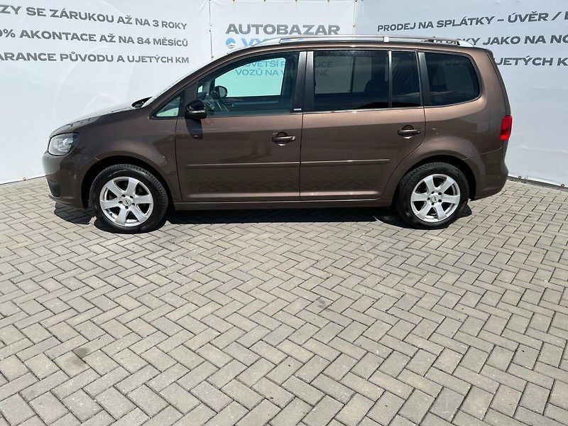 Volkswagen Touran (2011) 1.4TSI STYLE! Tažné! Navi! - fotka 7 z 36