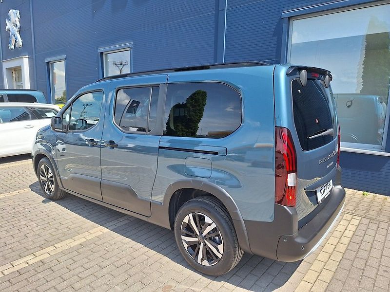 Peugeot Rifter (2026) LONG GT BHDi 130 EAT8 - fotka 3 z 19
