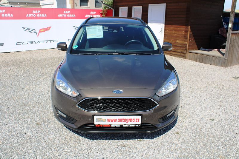 Ford Focus (2017) 1.0i KLIMA TEMPOMAT VÝHŘEV ALU - fotka 2 z 29