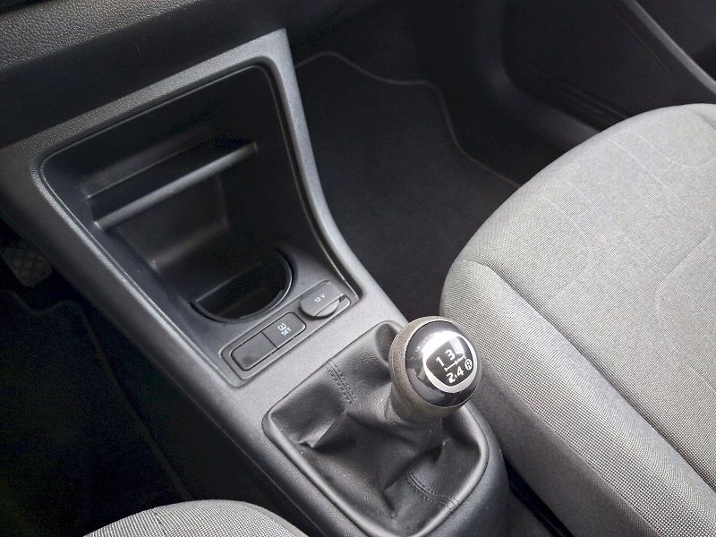 Volkswagen up! (2016) Move 1,0MPi 44kW - fotka 19 z 24