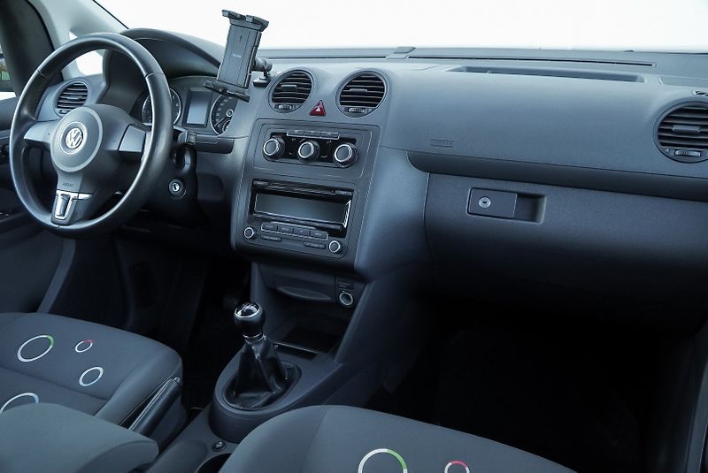 Volkswagen Caddy 1.2 TSi - fotka 25 z 38