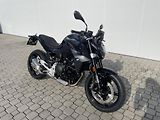 BMW F 900 R - náhled 1