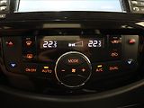 Nissan Navara 2,3 dCi 140kW AT Tekna 1.maj. - náhled 22