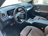 Mercedes-Benz GLB 200 d 4MATIC AMG Night - náhled 10
