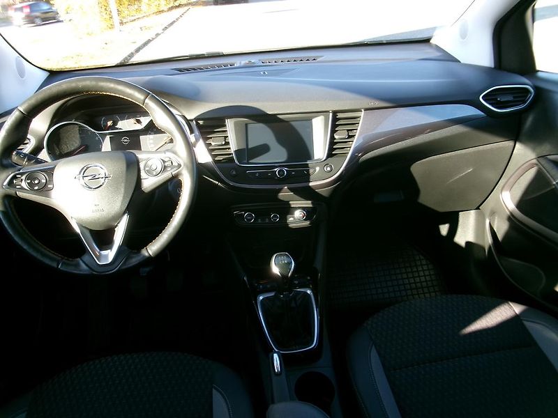 Opel Crossland X (2020) 1.2i KOUPENO ČR,SERVISKA - fotka 8 z 14