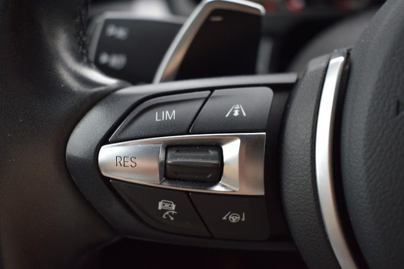 BMW X6 (2015) 40d Xdrive/Navi/větraná sed - fotka 18 z 35