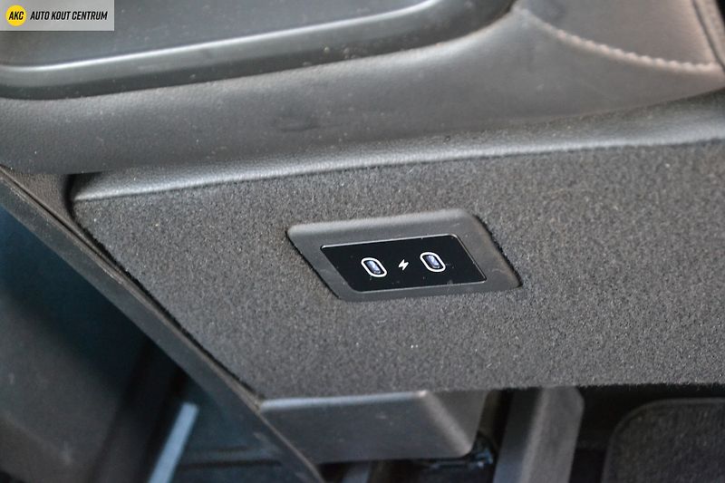 Hyundai Staria 1.6T-GDI HEV 225 PREMIUM EXECU - fotka 21 z 66