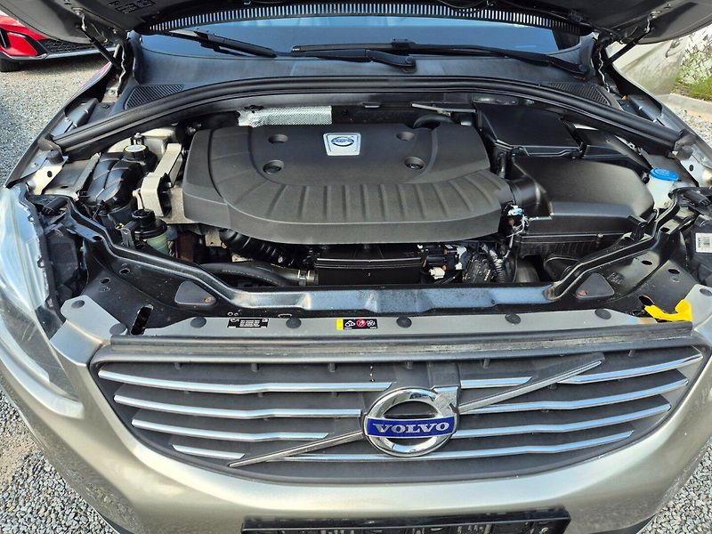 Volvo XC60 (2013) 2.0 D4 Rozvody,TOP STAV - fotka 24 z 24