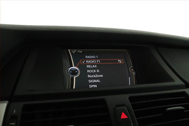 BMW X6 (2010) xDrive40d, 4X4, Automat - fotka 11 z 15
