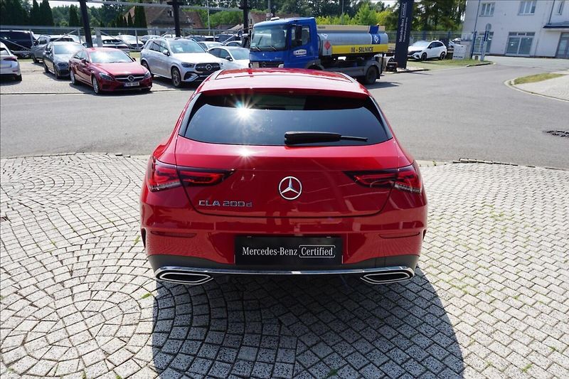 Mercedes-Benz CLA 2,0 200 d SB, 2.maj ČR - fotka 5 z 16
