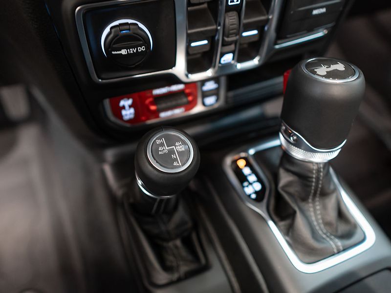 Jeep Wrangler (2026) 3.6 V6 Rubicon X, Naviják - fotka 24 z 37