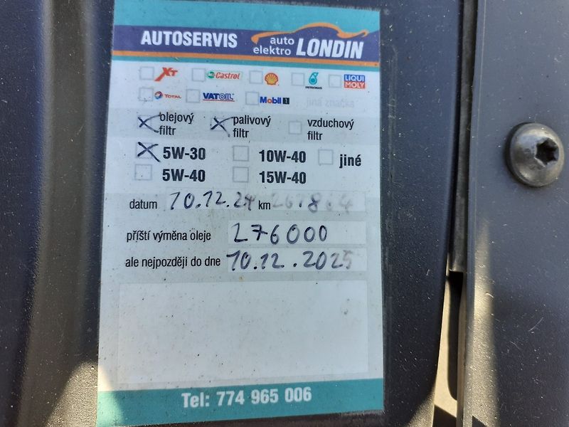 Škoda Fabia (2010) KOMBI 1.6 TDI - fotka 20 z 37