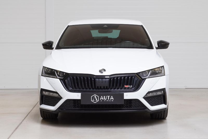 Škoda Octavia RS,2.0TSI,1.MAJ,ČR,NEZ.TOPENÍ - fotka 2 z 38