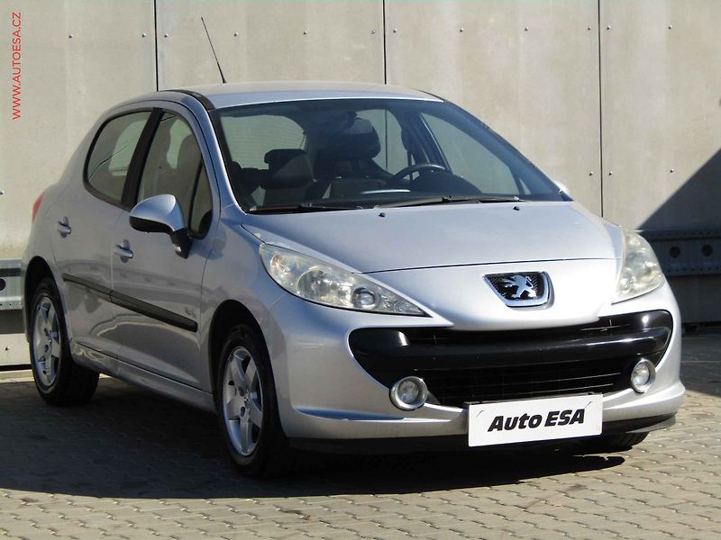 Peugeot 207 (2008) 1.4 i, Klima - fotografie inzerátu
