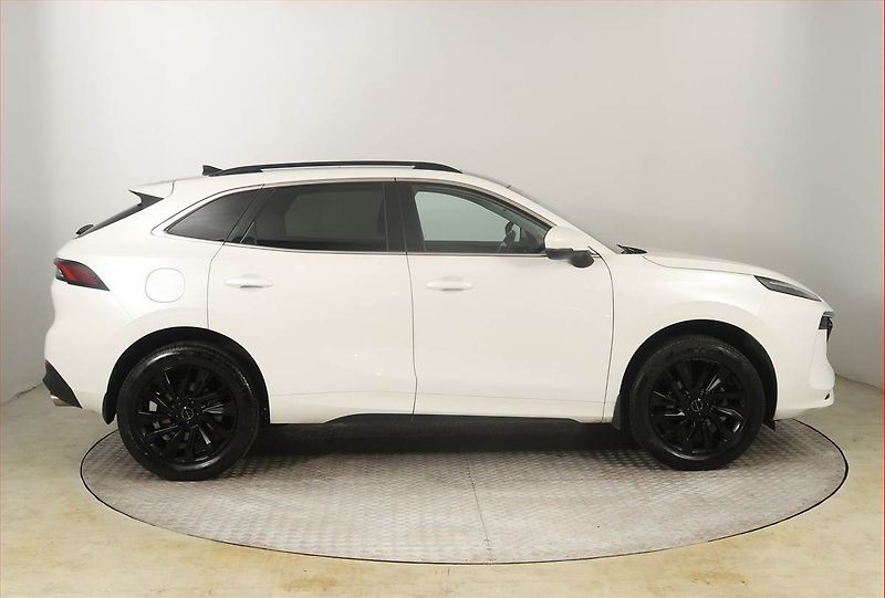 Dongfeng T5 EVO (2024) Luxury 1.5 Turbo - fotka 6 z 27