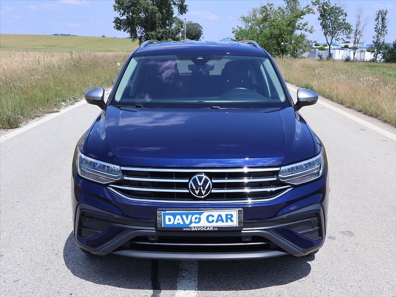 Volkswagen Tiguan Allspace 2,0 TSI 140kW 4motion DPH TZ - fotka 2 z 26