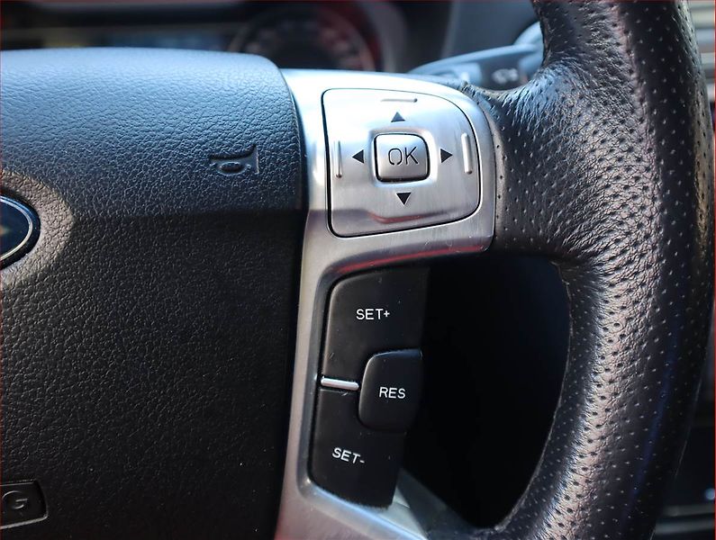 Ford Mondeo (2008) Titanium 2.3 i, Automat - fotka 17 z 18