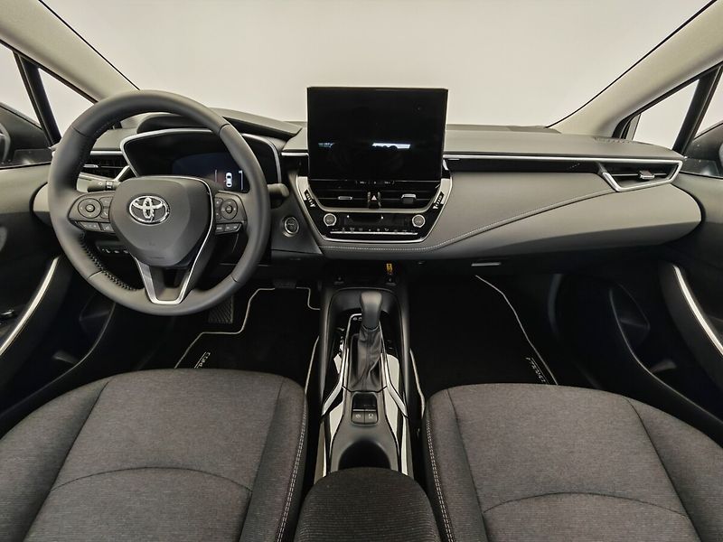 Toyota Corolla 1.8 CVT Comfort Tech - fotka 10 z 31