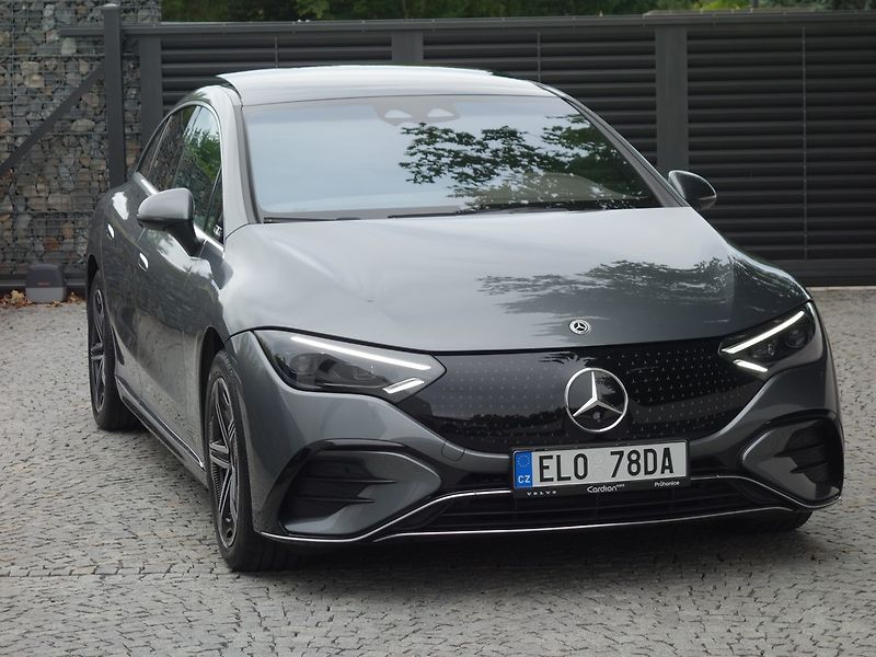 Mercedes-Benz EQE (2024) 350*4M*AMG*PAN*HYPERSCREEN*TOP - fotka 1 z 50