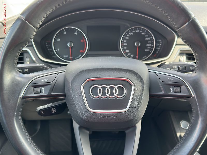 Audi A4 (2017) 2.0TDi, ČR, AC, výhřev sed. - fotka 12 z 21