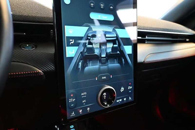 Ford Mustang Mach-E (2022) AWD Matrix LED iACC BO PREMIUM - fotka 16 z 42
