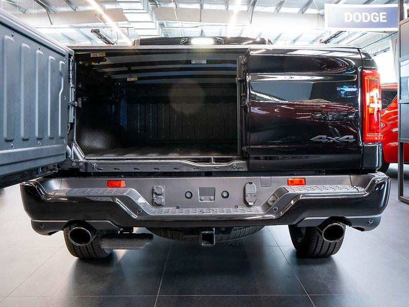 Dodge RAM (2026) 5.7 HEMI V8 Limited 2026 - fotka 5 z 43