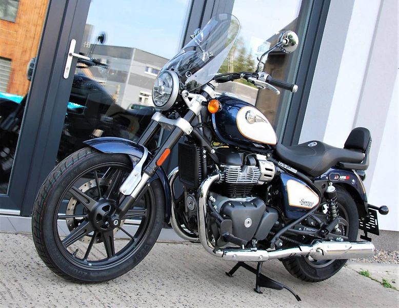 Royal Enfield Super Meteor 650 (2026) CELESTIAN BLUE - fotka 4 z 25