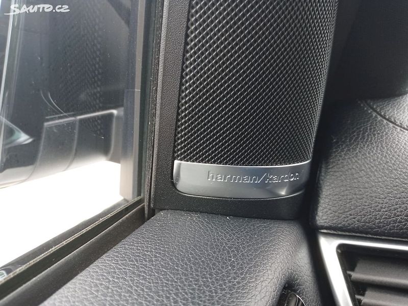 Mercedes-Benz GLE COUPE 450 AMG 3.0 270kW - fotka 34 z 36