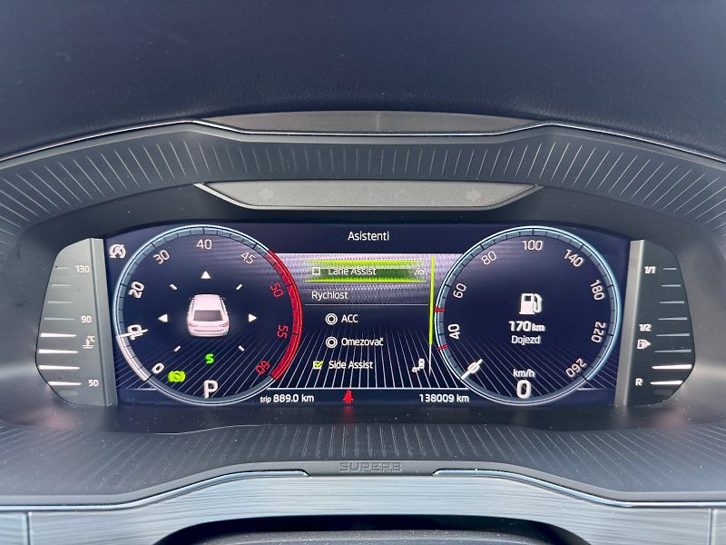 Škoda Superb (2022) 2.0 TDI 110kW Business - fotka 15 z 35