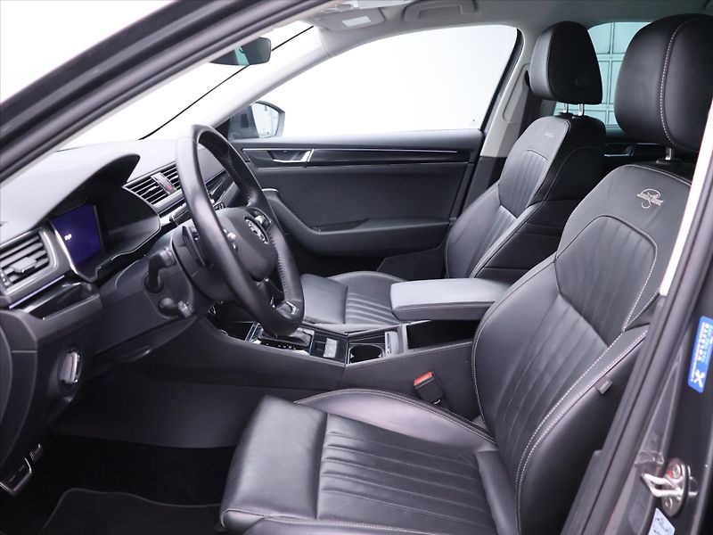 Škoda Superb 2,0 TDI 147kW L&K LED DSG CZ - fotka 10 z 36