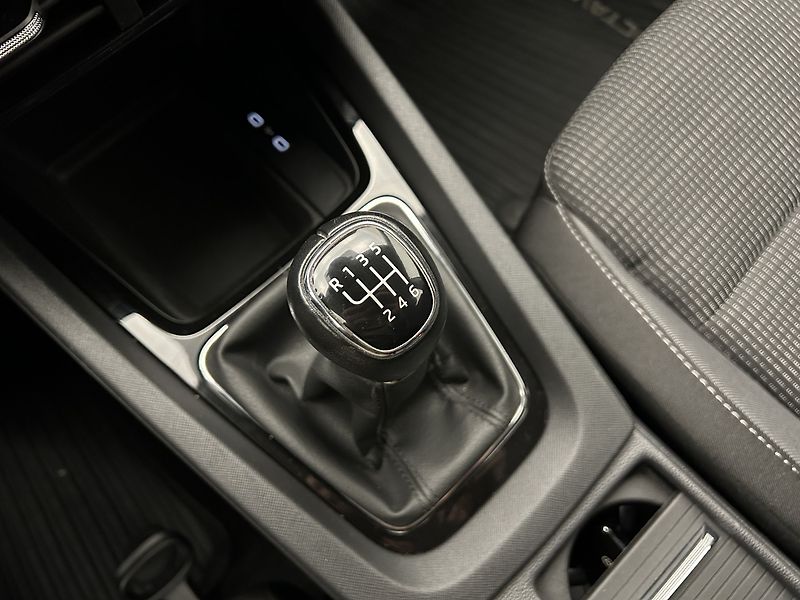 Škoda Octavia 1.5 TSI Ambition - fotka 17 z 26